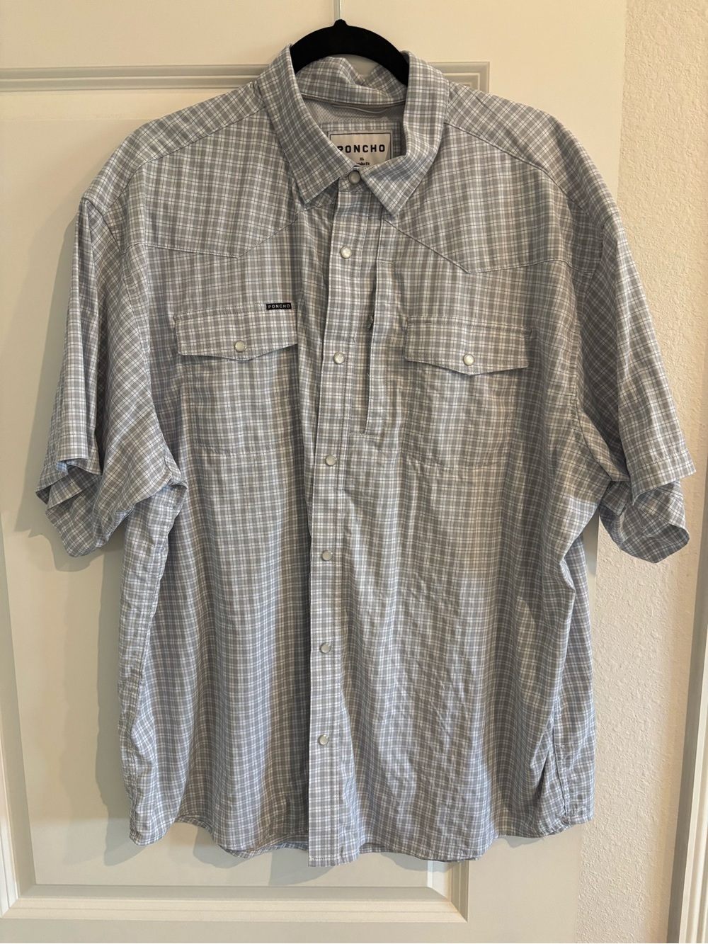 Poncho Men's Light Blue Plaid Short-Sleeve Button-Down Shirt Pearl Snaps